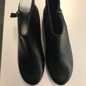 Dansko otis Napa booties